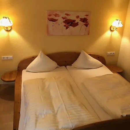 Zentlinde فندق *